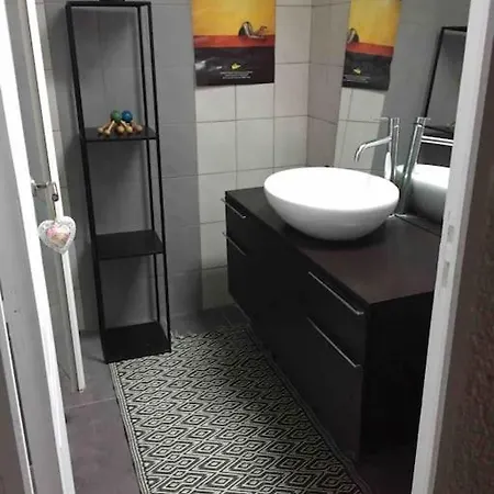 Maison Duplex Atypique Entre Terre Et Mer, Wifi Prázdninový dům Lunel (Herault)