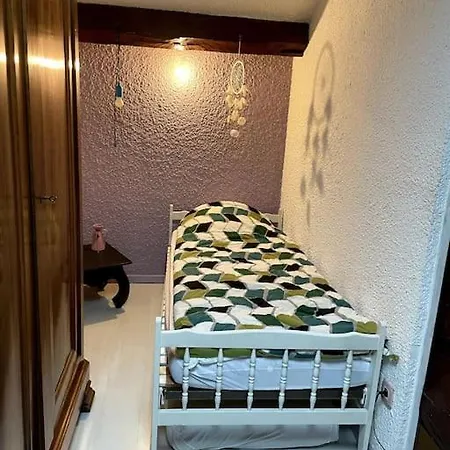 Maison Duplex Atypique Entre Terre Et Mer, Wifi * Lunel (Herault)