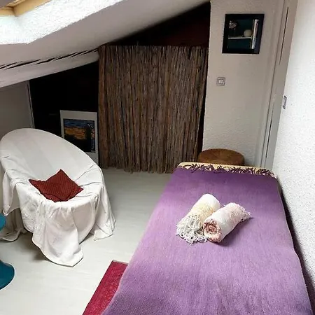 Prázdninový dům Maison Duplex Atypique Entre Terre Et Mer, Wifi Lunel (Herault)