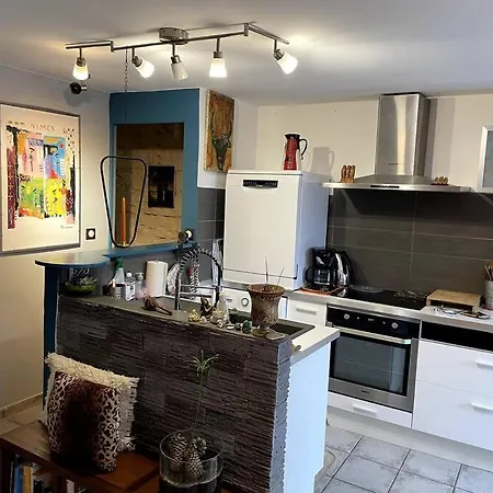 Prázdninový dům Maison Duplex Atypique Entre Terre Et Mer, Wifi Lunel (Herault)